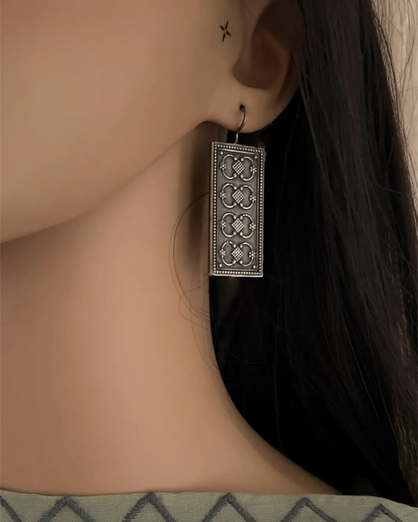 Aashna Earrings