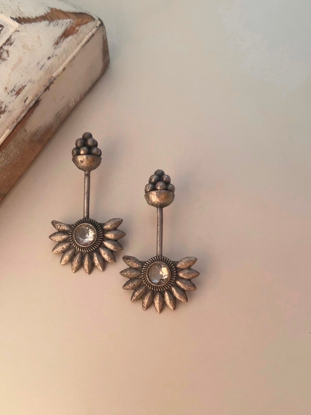 Niqhat Earrings