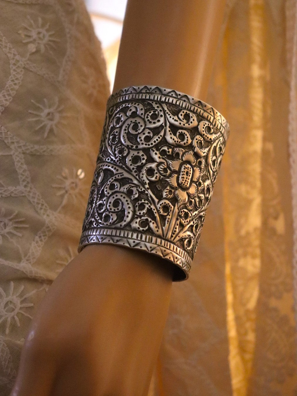 Zubaria Handcuff