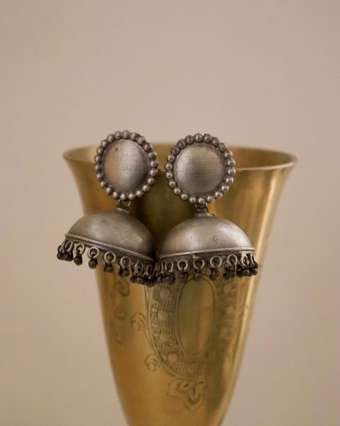 Madhulika Jhumkas