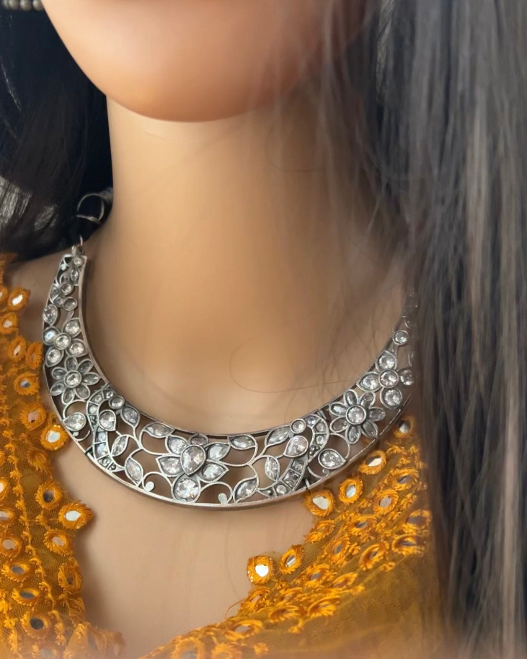 Minal Necklace Set