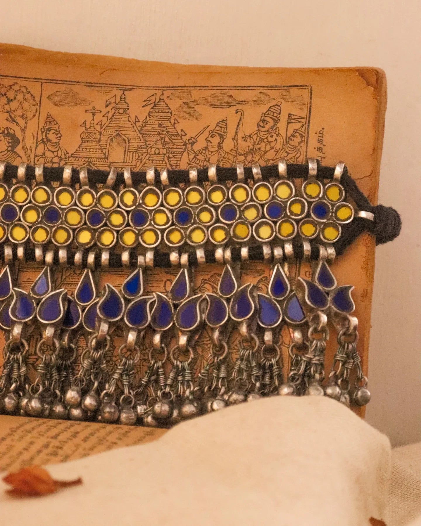 Shakundh Choker Necklace