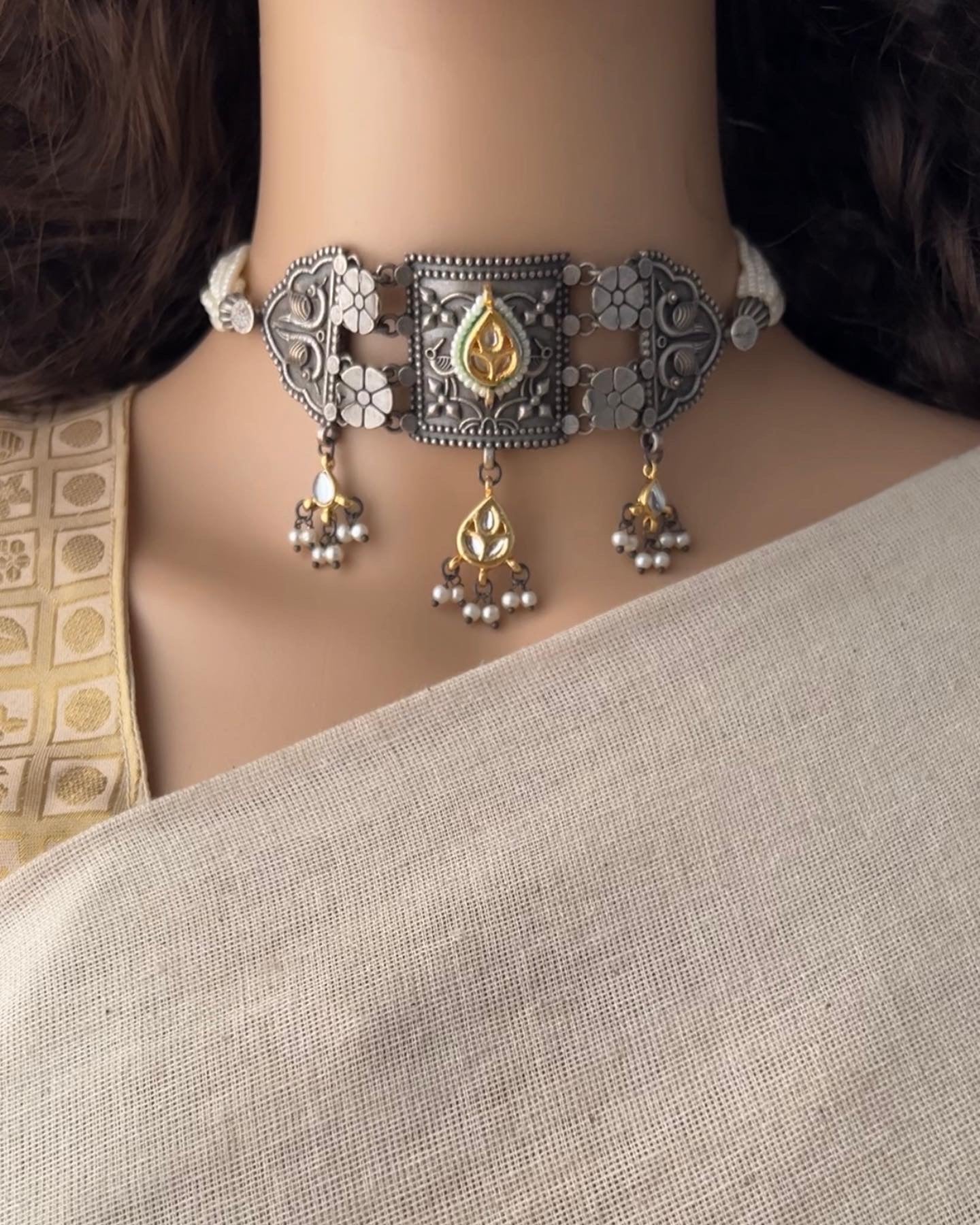 Sudeshna Choker Set