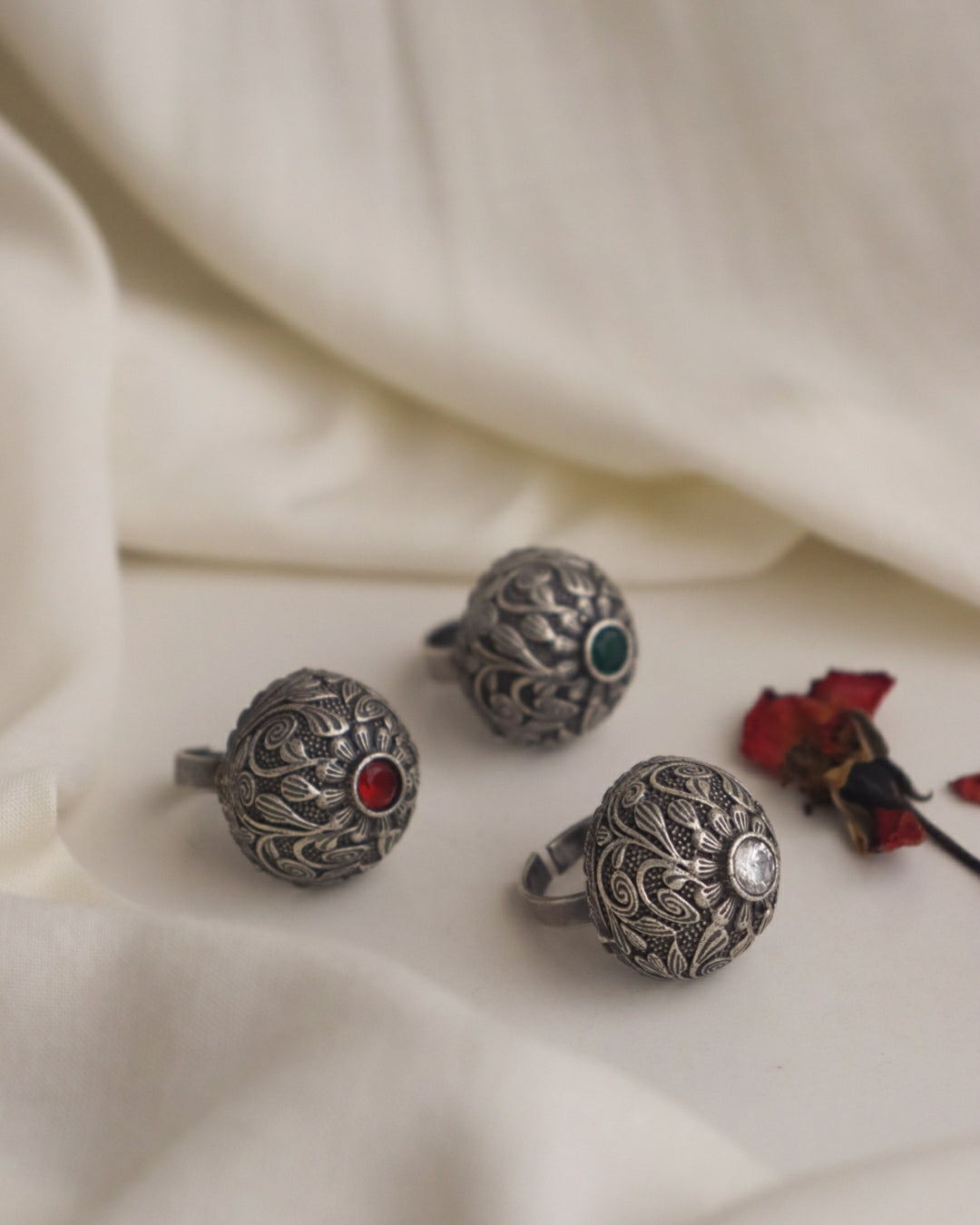 Vedika Ring