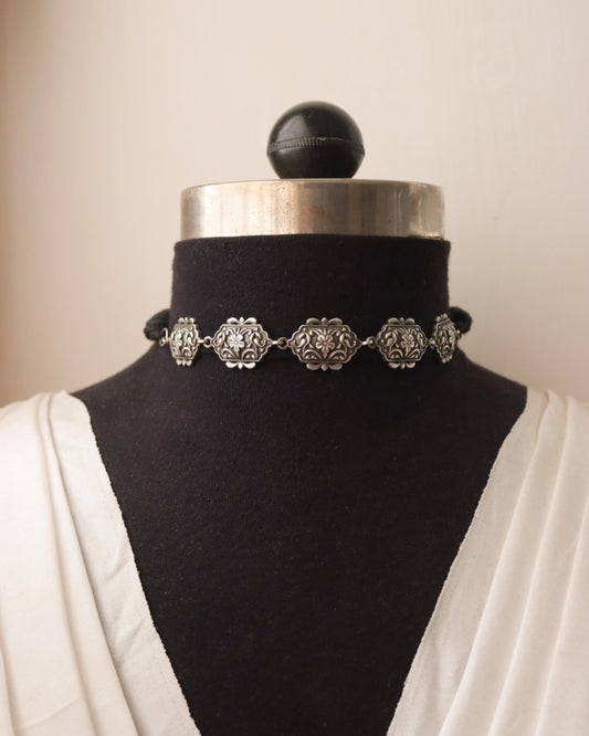 Tara Choker Set