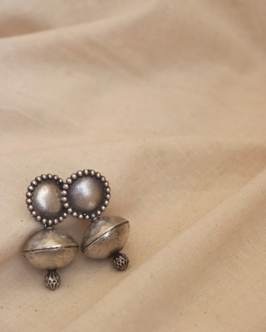 Utthara Earrings